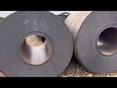 Czarny łagodny Ms Niski walcowany na zimno walcowany na gorąco Q215 Ck75 S235Jr Q235 Q345 Ss400 Sae 1010 Cewki ze stali węglowej